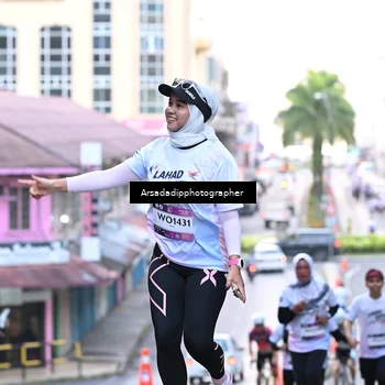 Runner Photo 7676329
