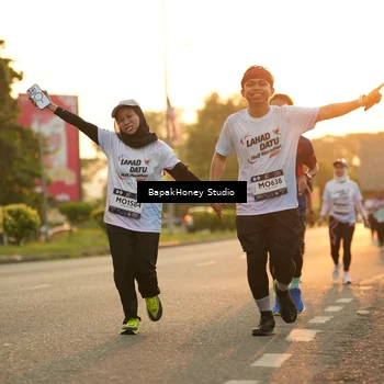 Runner Photo 7676338
