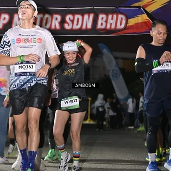 Runner Photo 7676362