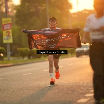 Runner Photo 7676367