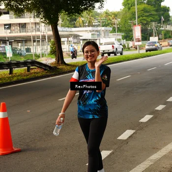 Runner Photo 7676383
