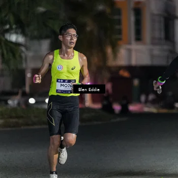 Runner Photo 7676424