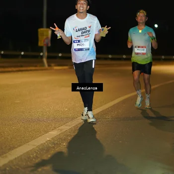 Runner Photo 7676425