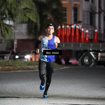 Runner Photo 7676427