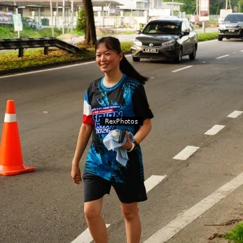 Runner Photo 7676431