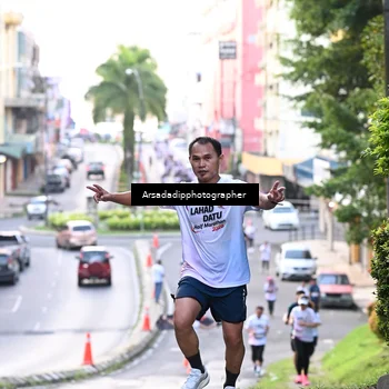 Runner Photo 7676432