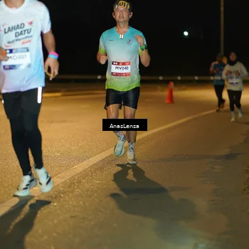 Runner Photo 7676440