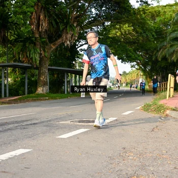 Runner Photo 7676450