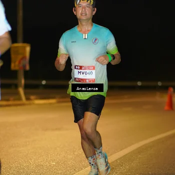 Runner Photo 7676461
