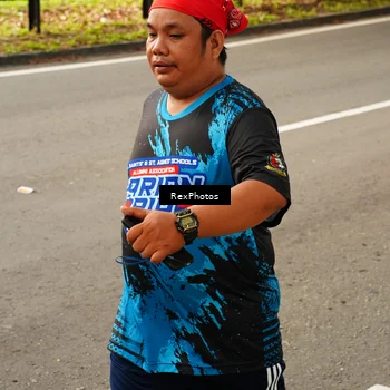 Runner Photo 7676496