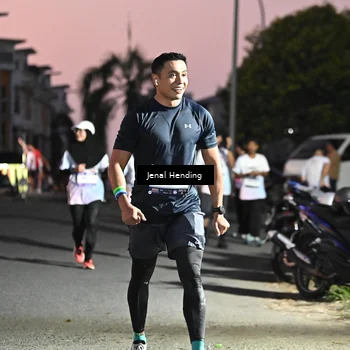 Runner Photo 7676520