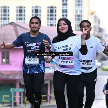 Runner Photo 7676522