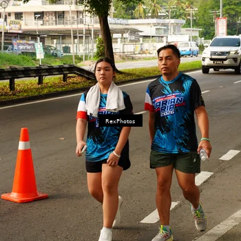 Runner Photo 7676528