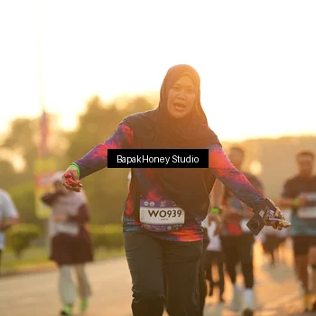 Runner Photo 7676579