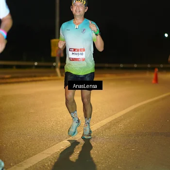 Runner Photo 7676588