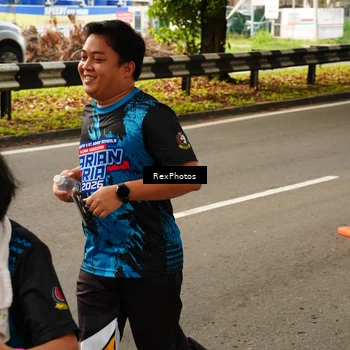 Runner Photo 7676593