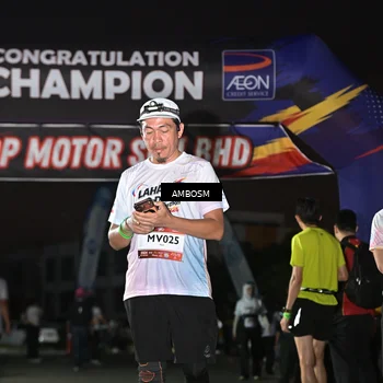 Runner Photo 7676594