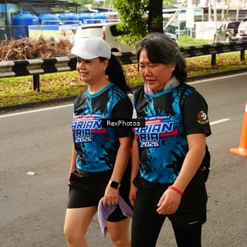 Runner Photo 7676595