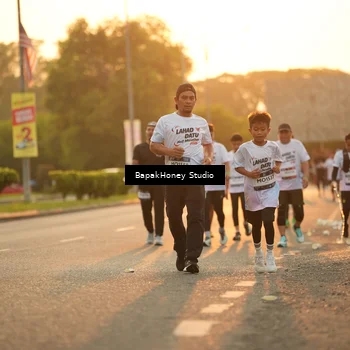 Runner Photo 7676619