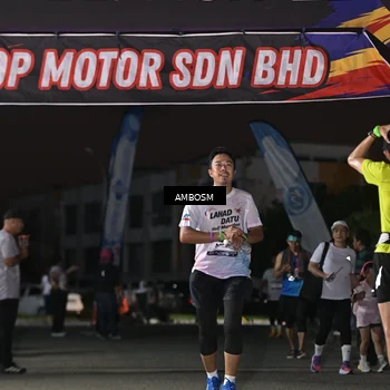 Runner Photo 7676648