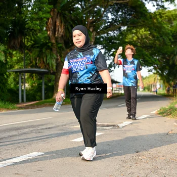 Runner Photo 7676654