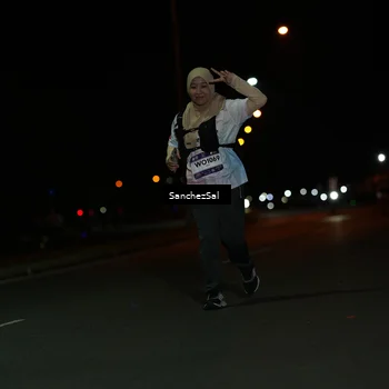 Runner Photo 7676673