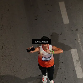 Runner Photo 7676682