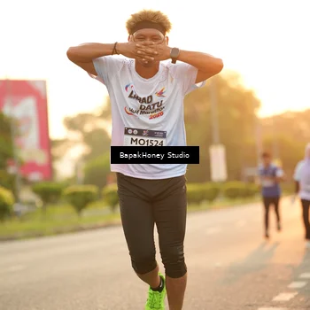 Runner Photo 7676688