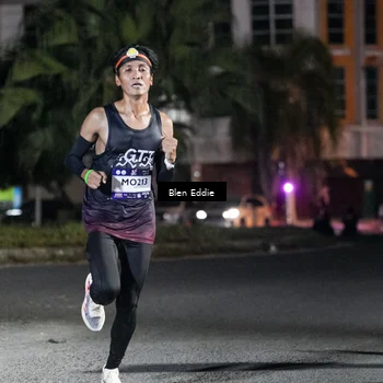 Runner Photo 7676695
