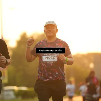 Runner Photo 7676706