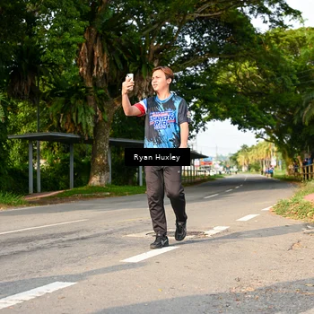 Runner Photo 7676709