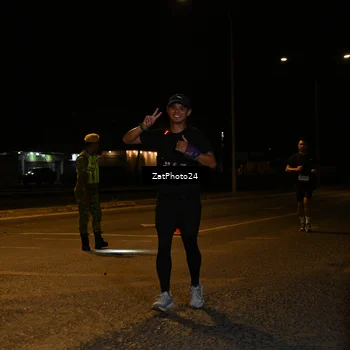 Runner Photo 7676714