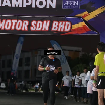 Runner Photo 7676723