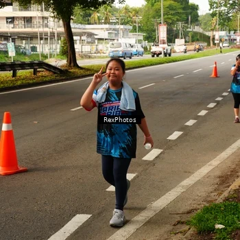 Runner Photo 7676730