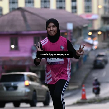 Runner Photo 7676738
