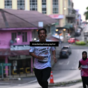 Runner Photo 7676742