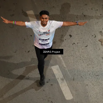 Runner Photo 7676750