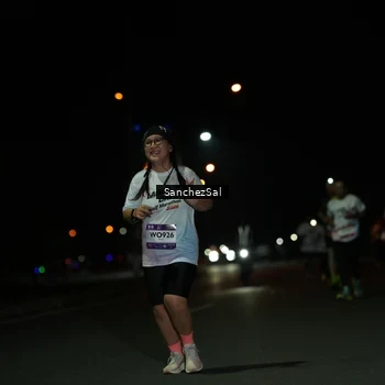 Runner Photo 7676762