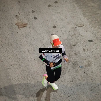 Runner Photo 7676798