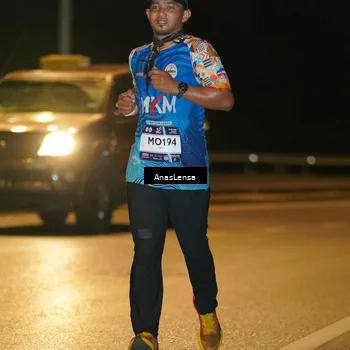 Runner Photo 7676805