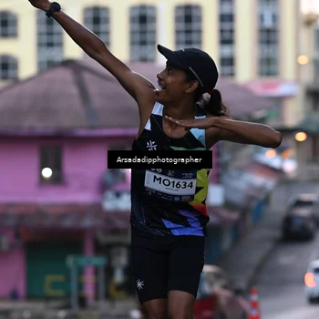 Runner Photo 7676809
