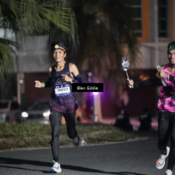 Runner Photo 7676842
