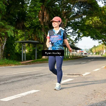 Runner Photo 7676845