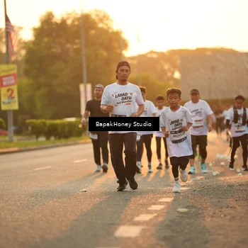 Runner Photo 7676849