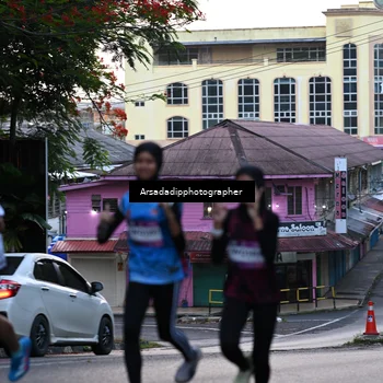 Runner Photo 7676854