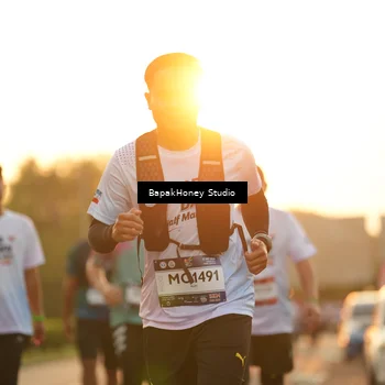 Runner Photo 7676871