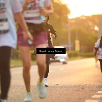 Runner Photo 7676903