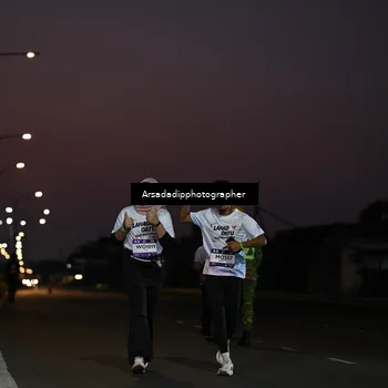 Runner Photo 7676905