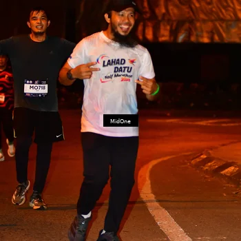 Runner Photo 7676907