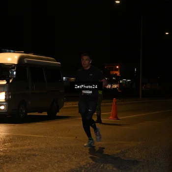 Runner Photo 7676911